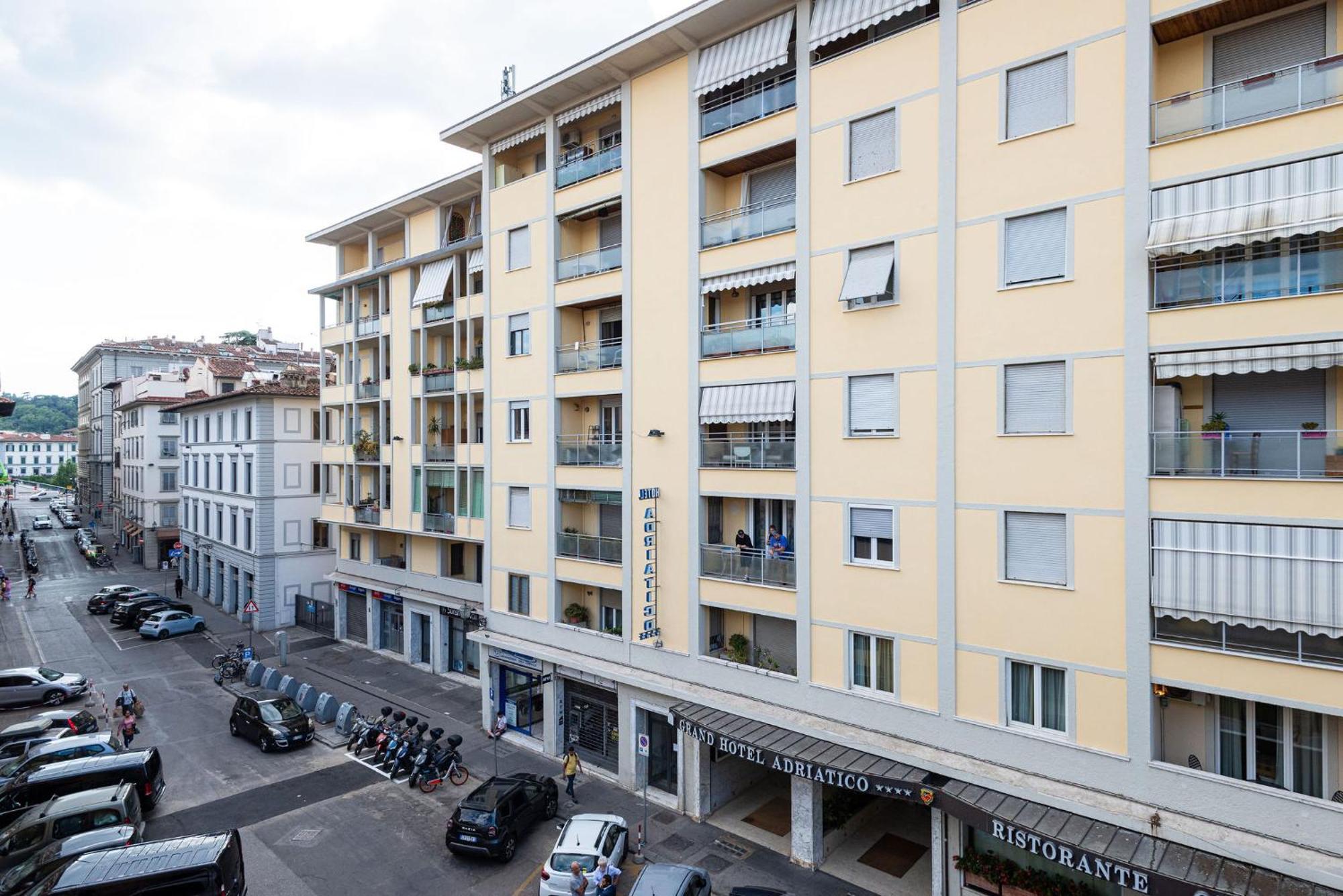 Unyca - Luxury Central Suite Florença Exterior foto